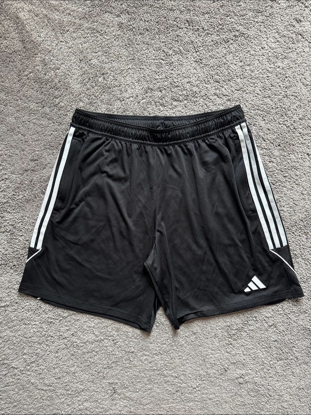 NWOT Men’s Adidas Tiro 23 League Short Black Size XL